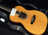 Used Larrivee OM-09-Brian's Guitars