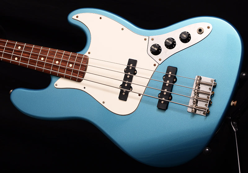 Used Fender Standard Jazz Bass Lake Placid Blue-Brian's Guitars
