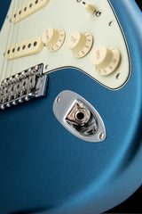 Fender Stratocaster Satin Lake Placid Blue Electric Guitar