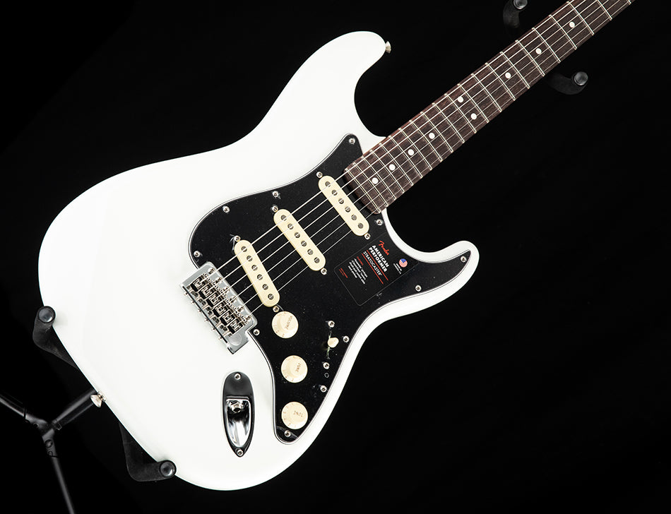Fender-AmericanPerformer-