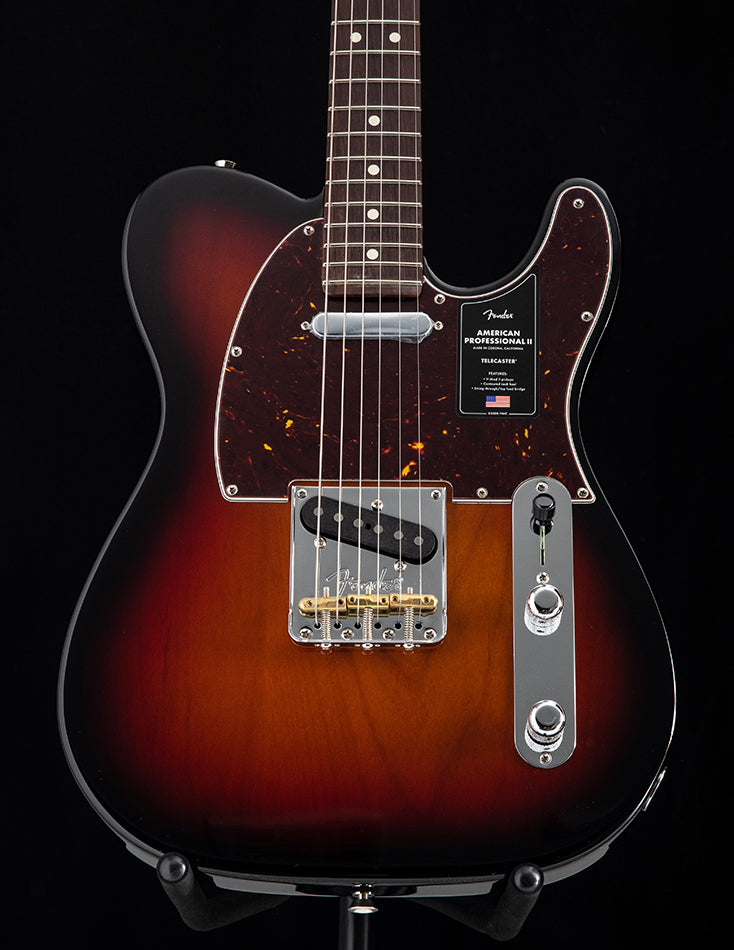 Fender American Professional II Telecaster 3 Color Sunburst