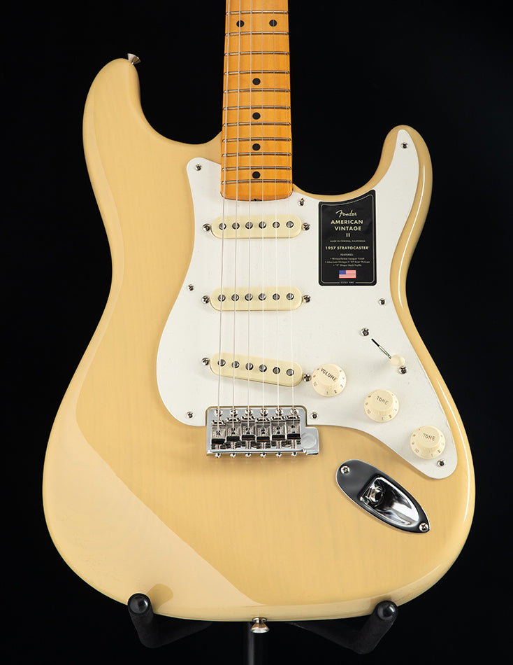 Fender American Vintage II '57 Stratocaster Vintage Blonde