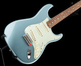 Used Fender Vintera '60s Stratocaster Ice Blue Metallic