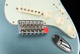 Used Fender Vintera '60s Stratocaster Ice Blue Metallic