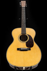 Used Martin 000-28