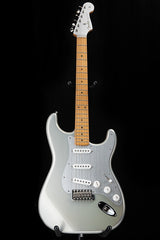 Fender H.E.R. Stratocaster Chrome Glow