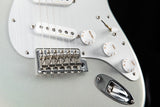 Fender H.E.R. Stratocaster Chrome Glow