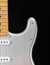 Fender H.E.R. Stratocaster Chrome Glow