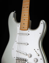 Fender H.E.R. Stratocaster Chrome Glow