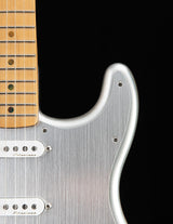 Fender H.E.R. Stratocaster Chrome Glow