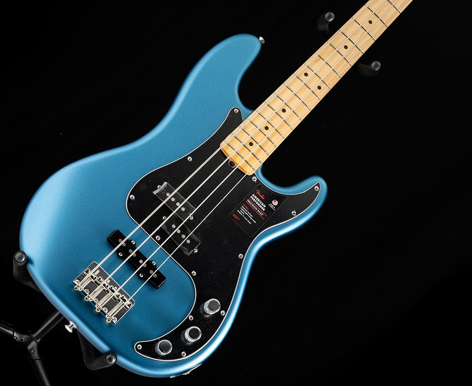 Fender Performer Precision Bass Satin Lake Placid Blue | Fender Bass