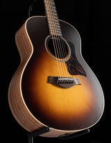 Taylor American Dream AD11e Tobacco Sunburst