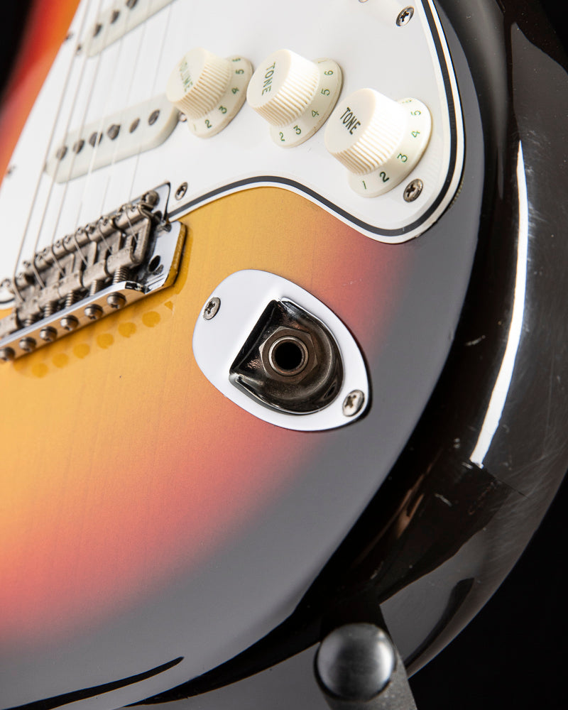 1966 Fender Stratocaster 3 Tone Sunburst