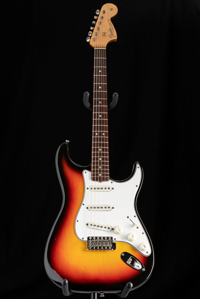 1966 Fender Stratocaster 3 Tone Sunburst