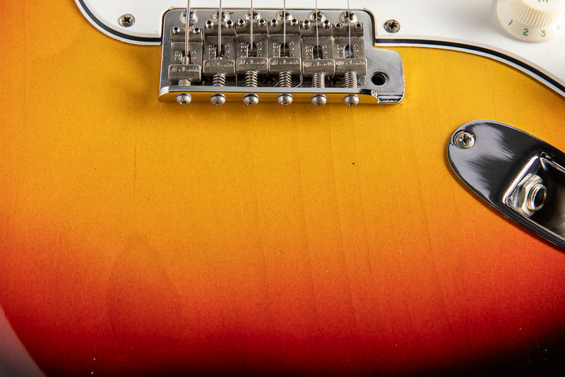 1966 Fender Stratocaster 3 Tone Sunburst