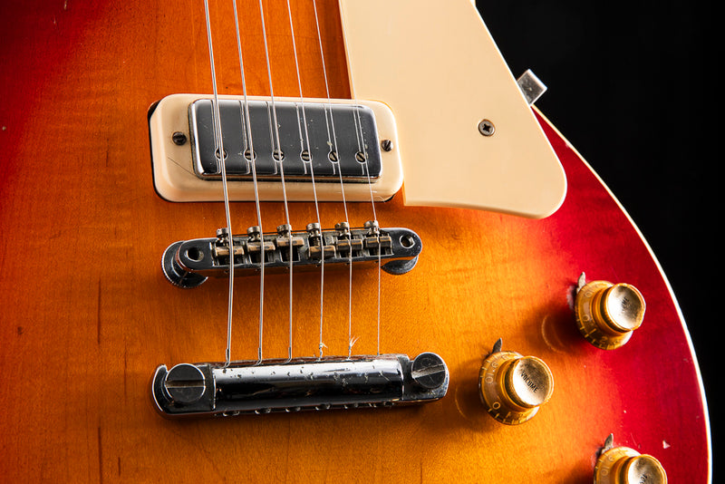 1973 Gibson Les Paul Deluxe Cherry Sunburst