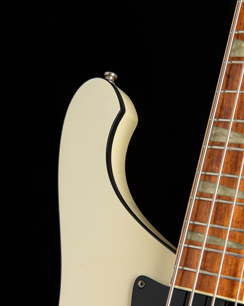 1976 Rickenbacker 4001 White