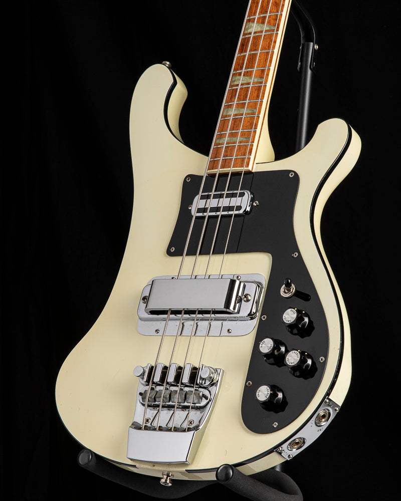 1976 Rickenbacker 4001 White