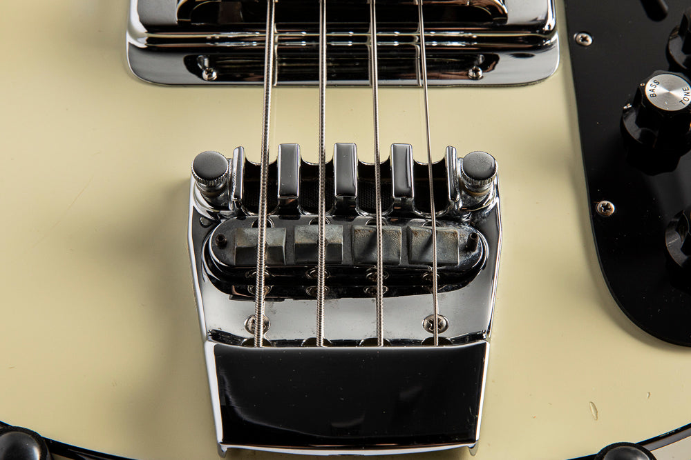 1976 Rickenbacker 4001 White