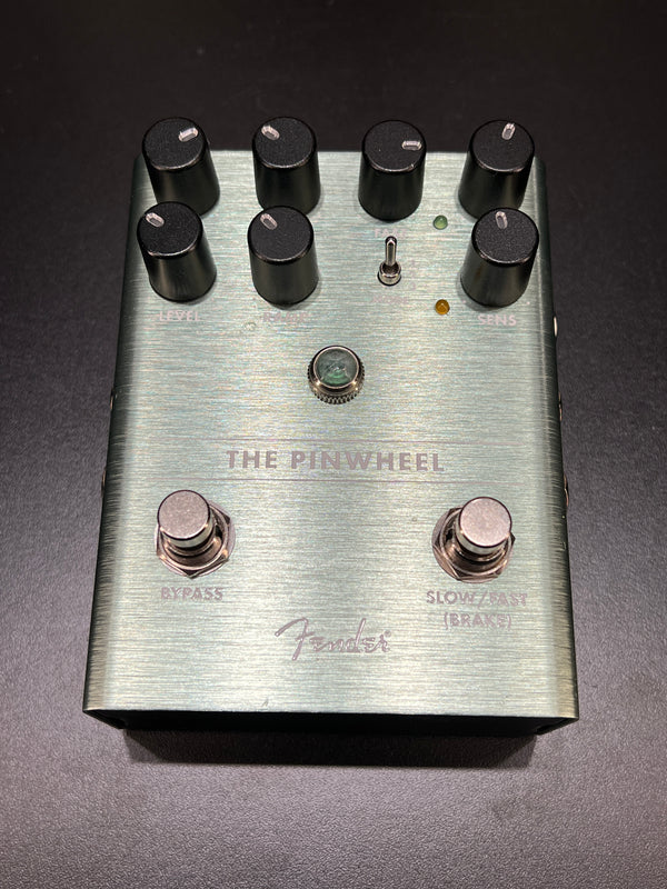 Used Fender The Pinwheel Rotary Speaker Emulator