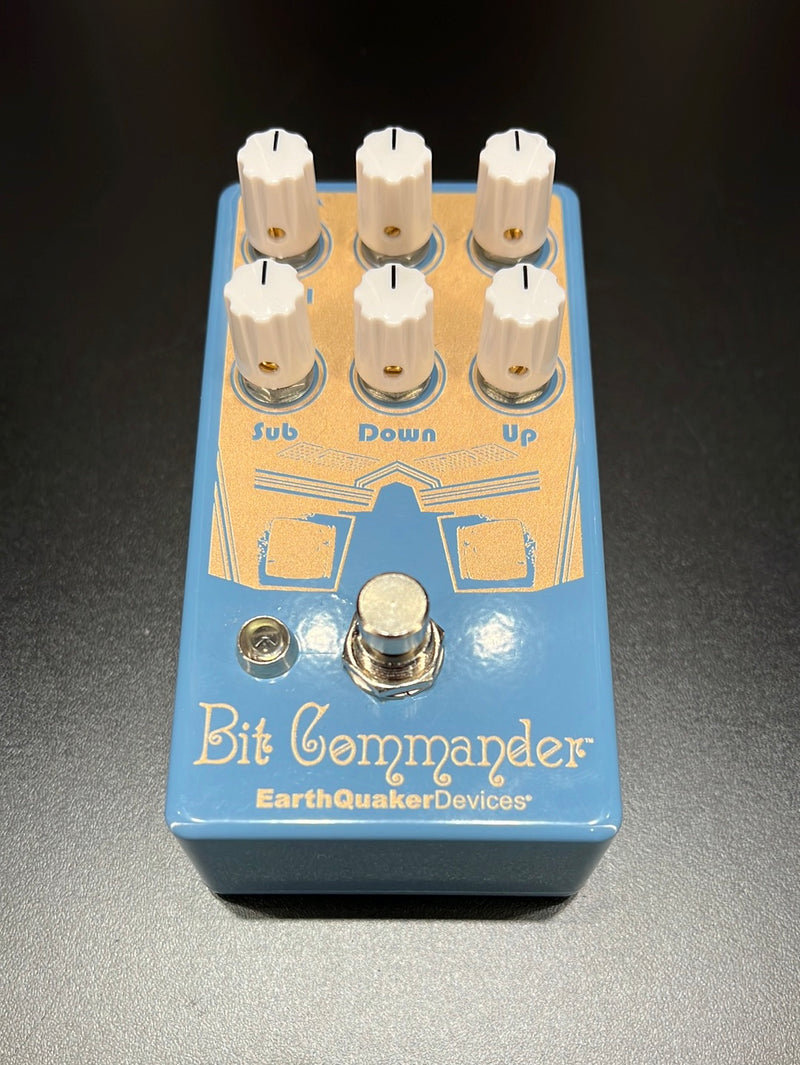 Used EarthQuaker Devices Bit Commander Analog Octave Synth V2 Retrospective Documentary Edition