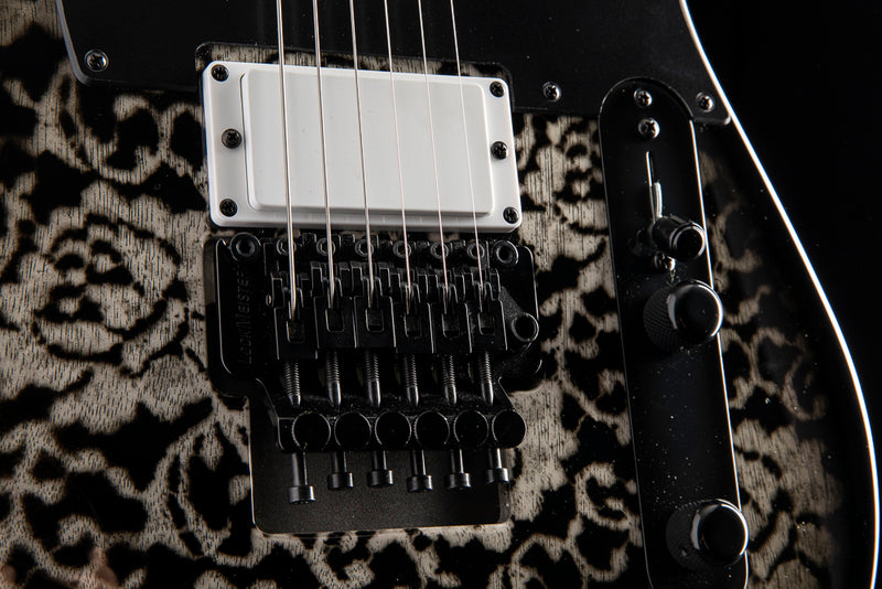 Tom Anderson T Classic Contoured White Dog Hair Black Floral Burst