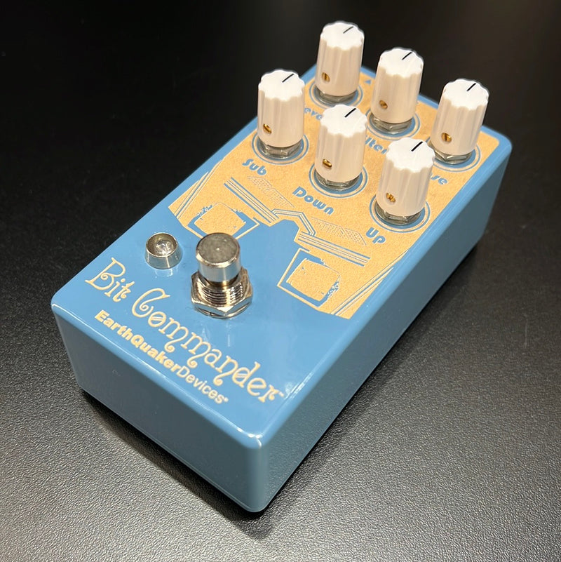 Used EarthQuaker Devices Bit Commander Analog Octave Synth V2 Retrospective Documentary Edition
