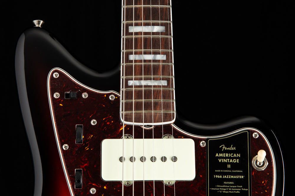 Fender American Vintage II 1966 Jazzmaster 3 Tone Sunburst