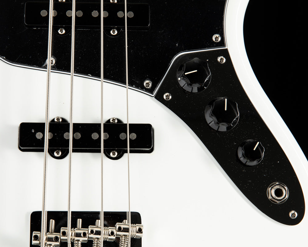 FenderAmericanPerformerJazzBas