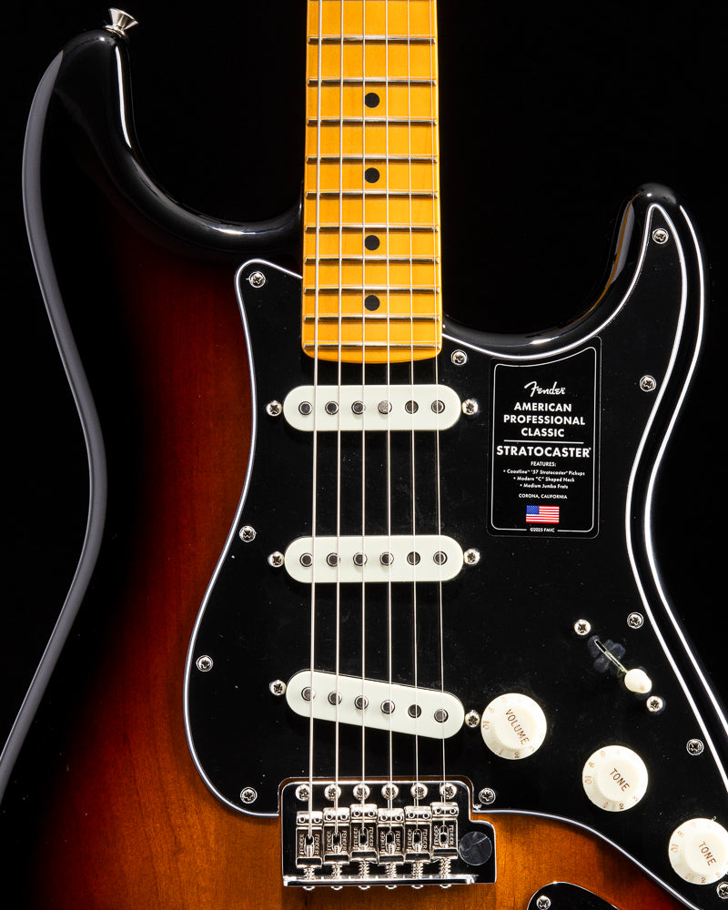 Fender American Professional Classic Stratocaster 3 Color Sunburst