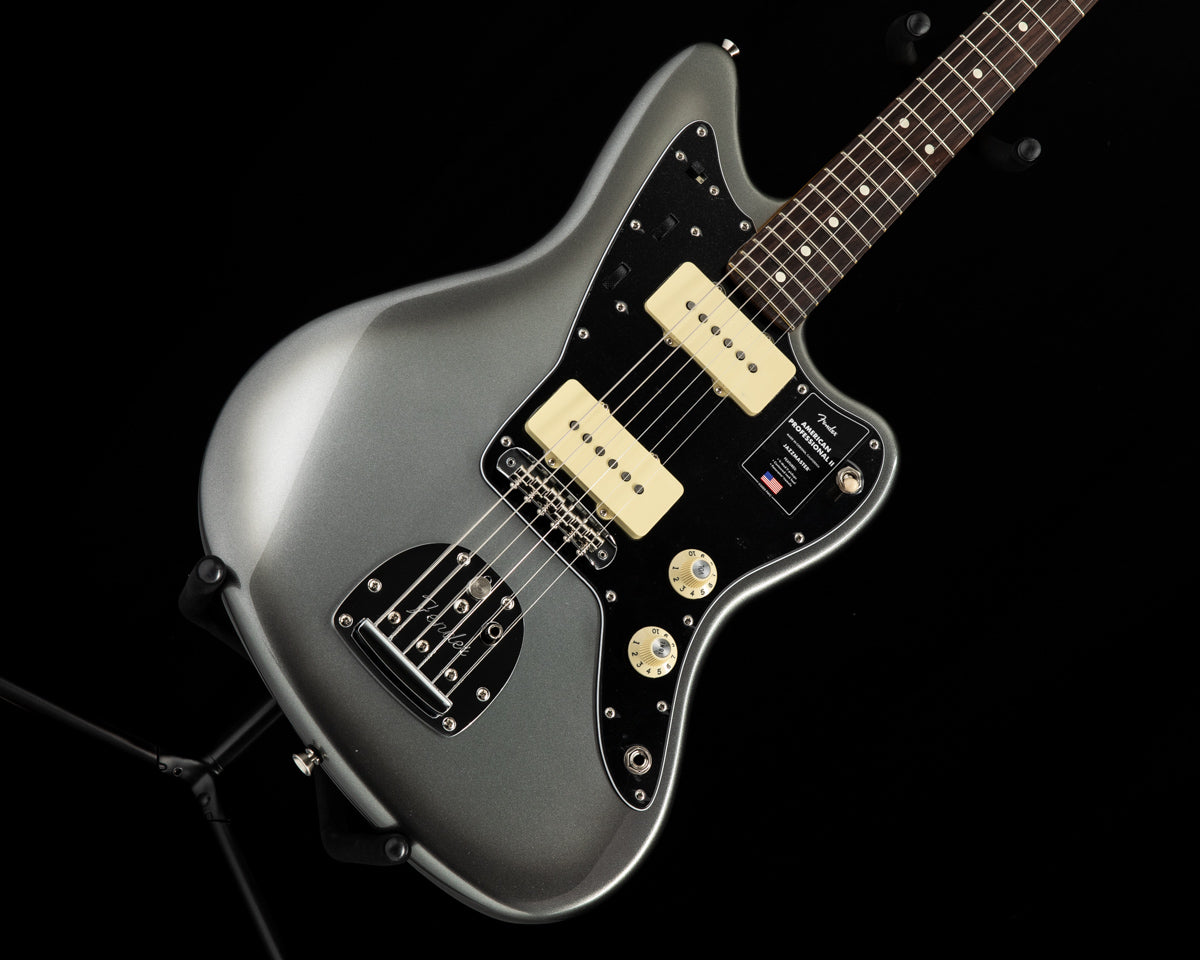 FenderAmericanProIIJazzmasterM