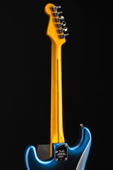 Fender American Pro Stratocaster Dark Night