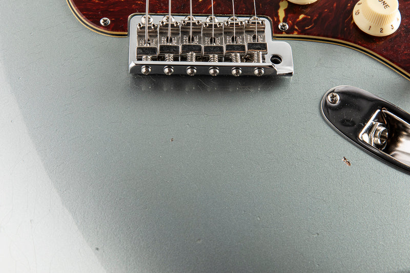 Fender Custom Shop ‘67 HSS Stratocaster Journeyman Relic Faded Aged Ice Blue Metallic