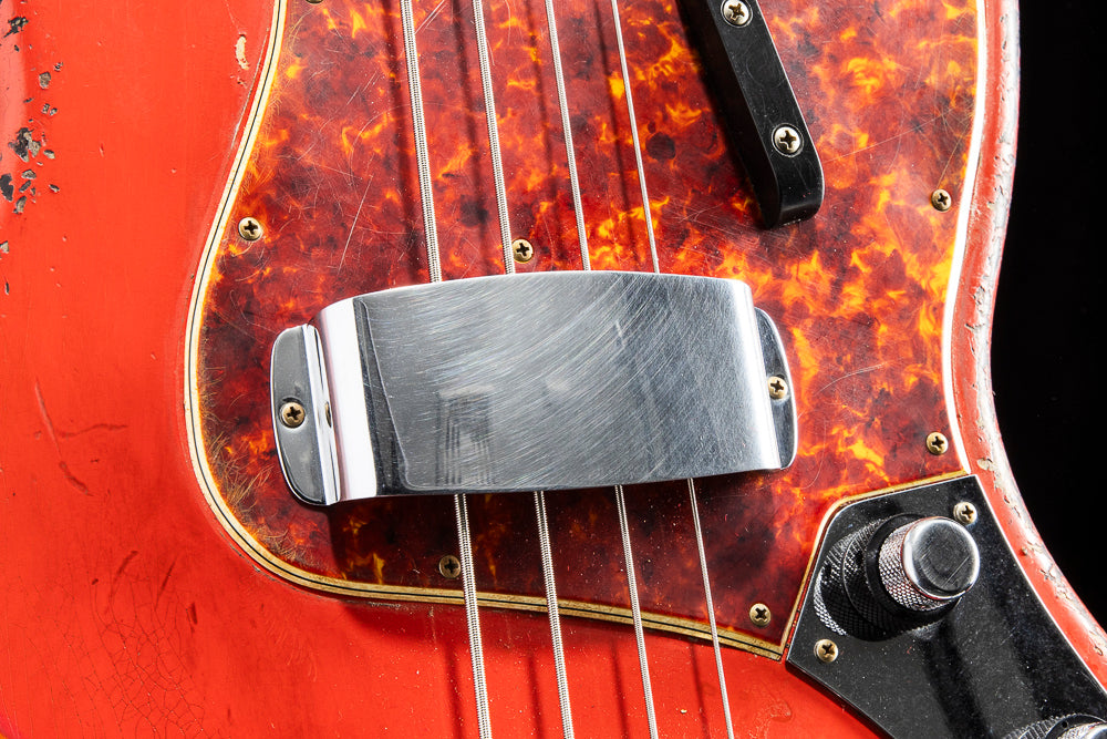 Fender Custom Shop '61 Jazz Bass Aged Fiesta Red over 3-Tone Sunburst