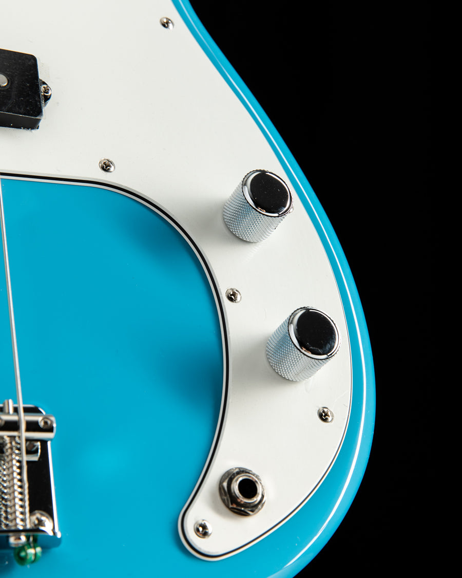Made in Japan Limited Intl Color Precision Bass Maui Blue Guitar
