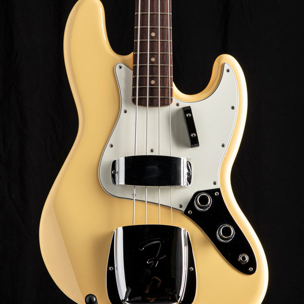 Fender Limited Edition Laura Lee Jazz Bass Vintage White
