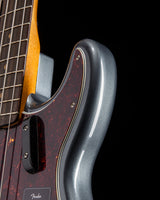 Fender Limited Edition Vintera II Road Worn ‘60s Precision Bass Charcoal Frost Metallic