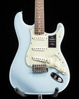Fender Limited Edition Vintera II Road Worn '60s Stratocaster Sonic Blue