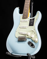 Fender Limited Edition Vintera II Road Worn '60s Stratocaster Sonic Blue