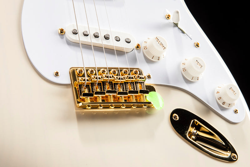 Fender Limited Edition Vintera III Late '50s Stratocaster White Blonde