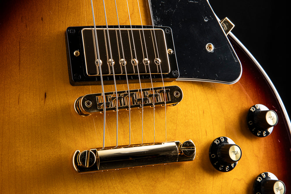 Gibson Les Paul Custom 70s TobaccoBurst Gibson Les Paul Custom '70s Electric Guitar Tobacco Sunburst