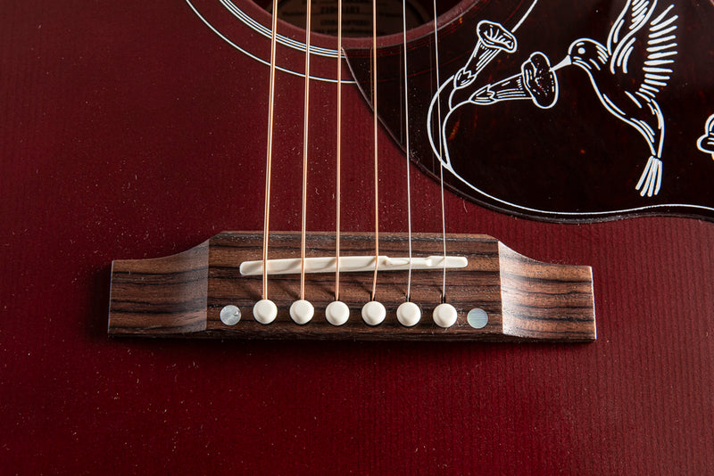 Gibson Hummingbird Special Satin Wine Red