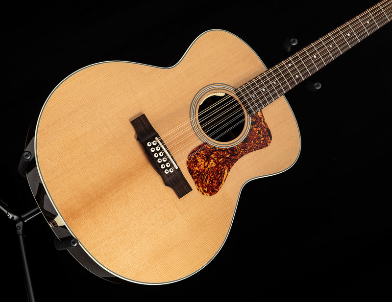 Used Guild F-1512