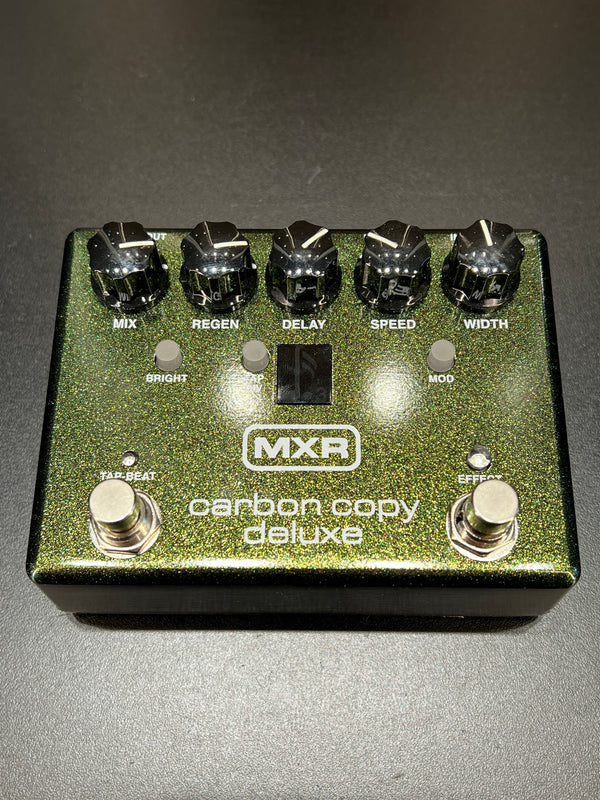 Used MXR M292 Carbon Copy Deluxe Analog Delay