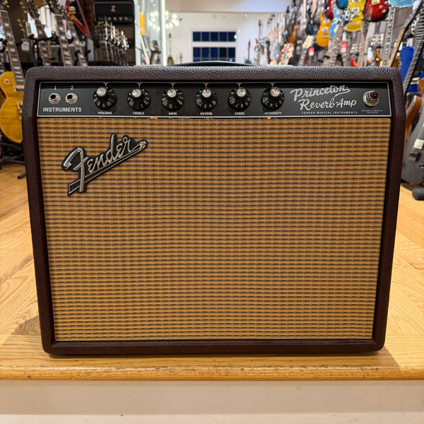 Used Fender Limited Edition '65 Princeton Reverb Reissue Bordeux Reser