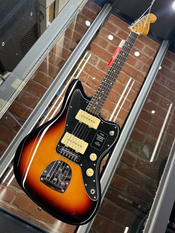 Fender Player II Jazzmaster 3-Color Sunburst w/Gator Gigbag