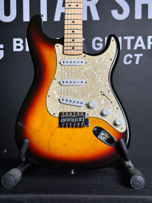 Used Fender Player Stratocaster 3-Color Sunburst