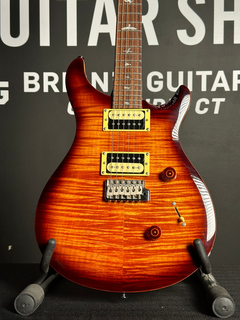 Used Paul Reed Smith SE Custom 24 Black Gold Burst