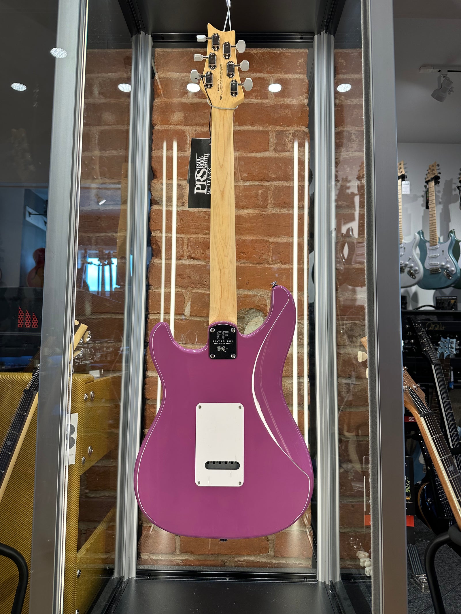 ギター PRS SE Silver Sky Summit Purple PRS SE Silver Sky Maple - Summit Purple | Northeast Music Center Inc.