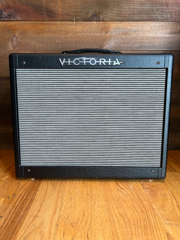 Victoria Club Deluxe